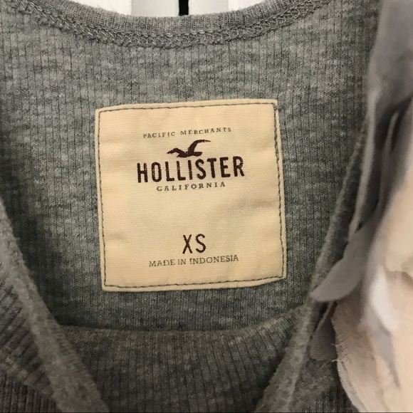 Hollister Gray Tank Top - Picture 2 of 3
